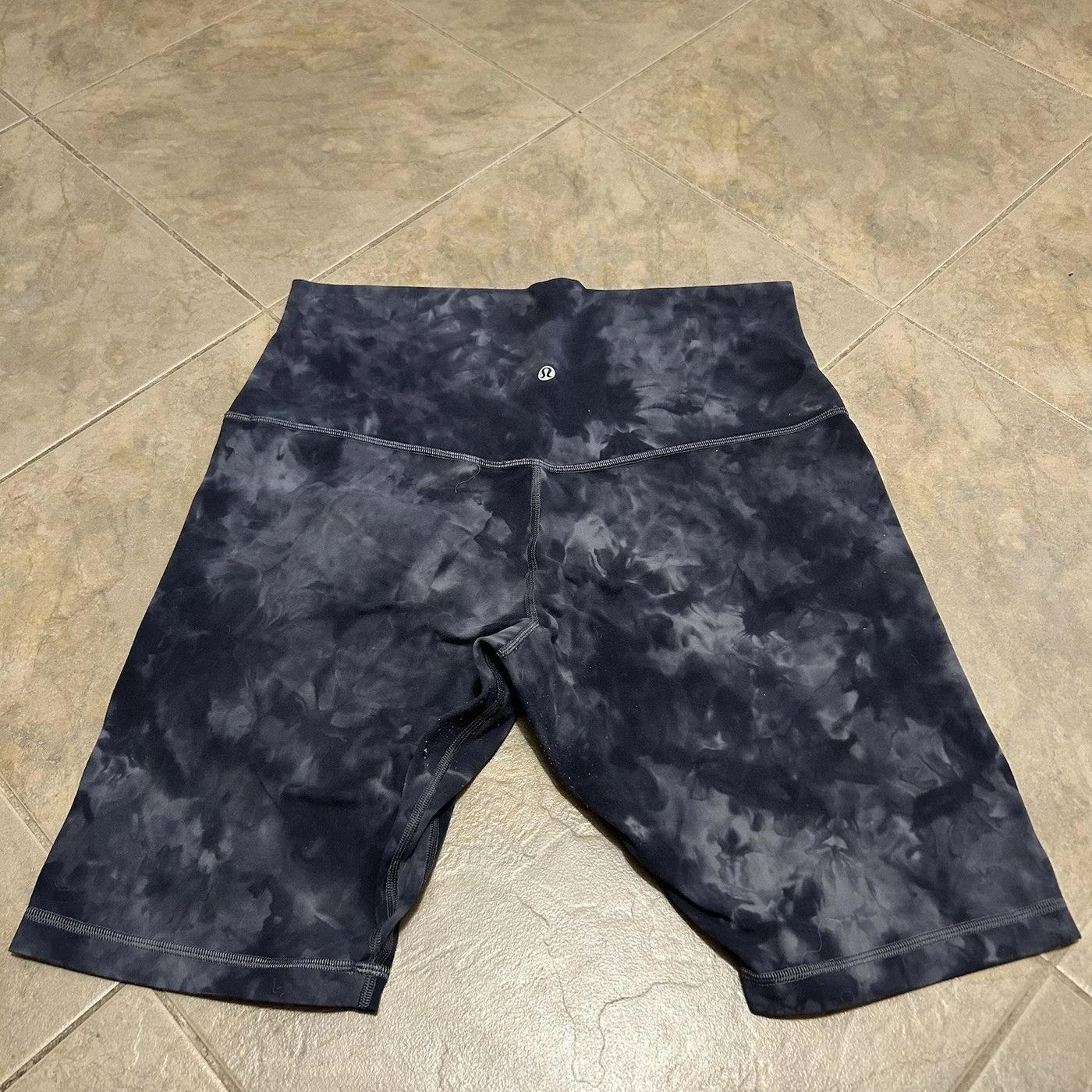 Pre-owned lululemon Align Shorts in Nulu fabric, graded for wholesale resale