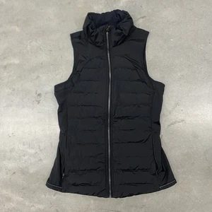 Pre-owned lululemon Down for It All Vest in Glyde with 700-fill goose down fabric, graded for wholesale resale
