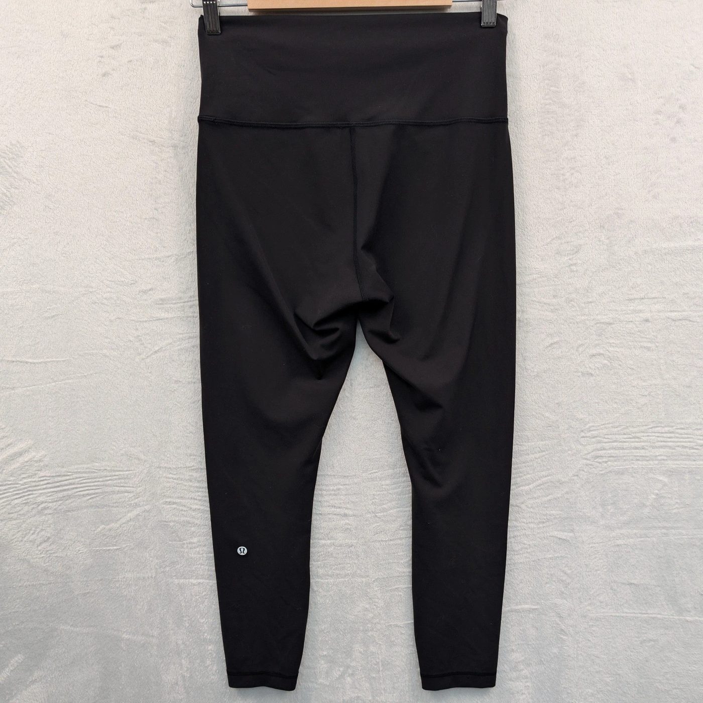 Pre-owned lululemon Wunder Train Leggings in Everlux fabric, graded for wholesale resale